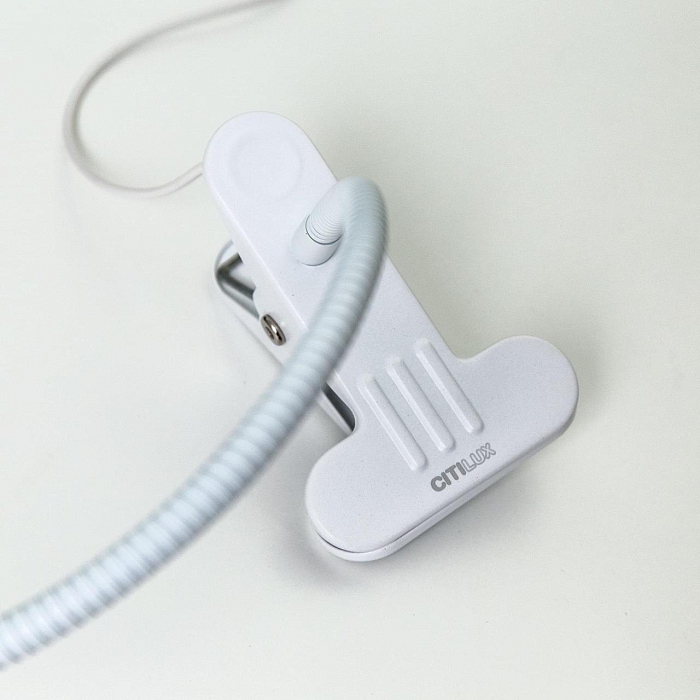 Настольная лампа  CL803070N