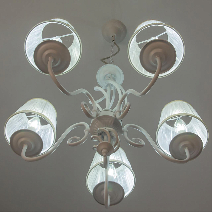 Люстра  CL427150