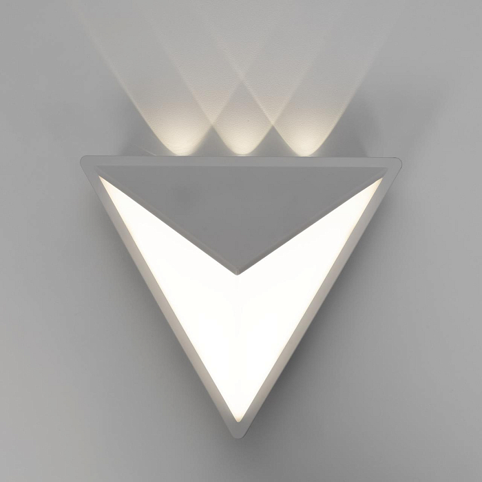 Уличный светильник  CLU0804WH