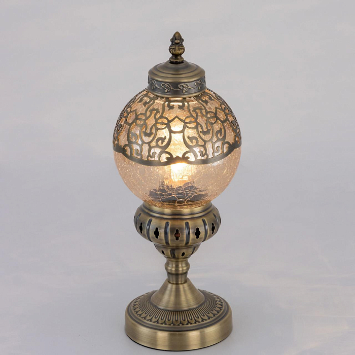 Настольная лампа  CL419813