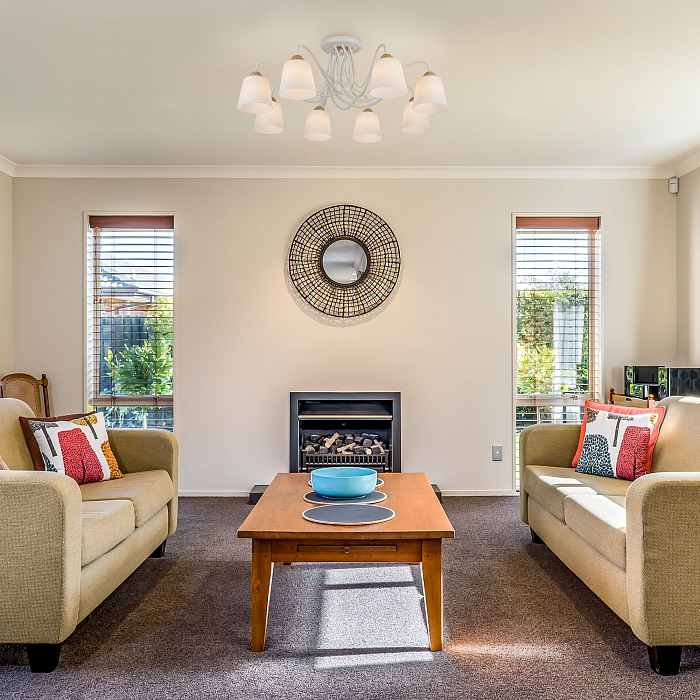 Люстра Eurosvet 70062/8 белый