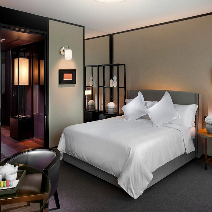 Люстра  CL703A30G