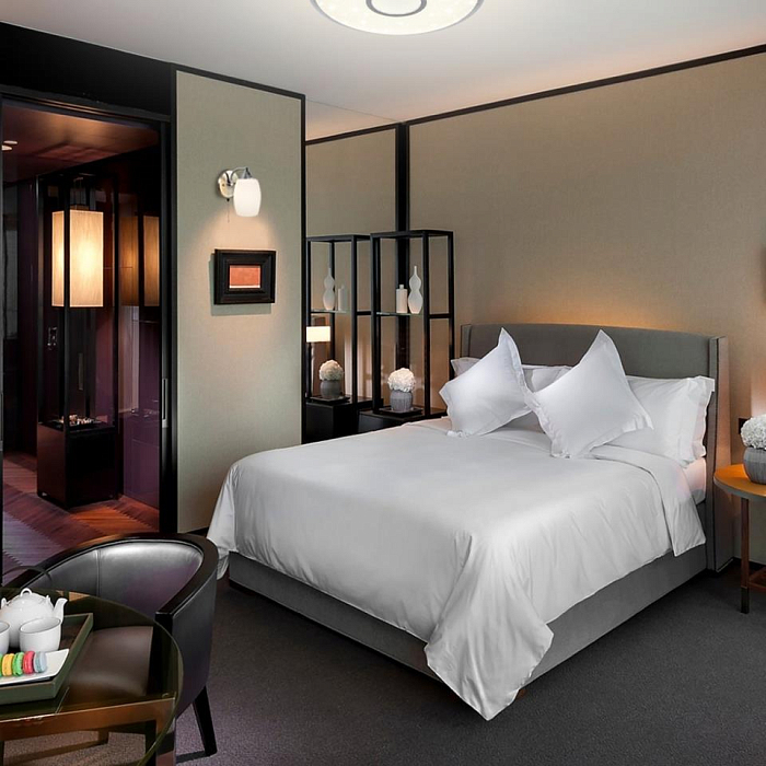 Люстра  CL703A40G